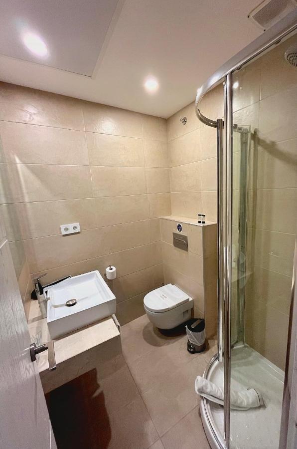 Casa Navid Hotel Madrid Eksteriør billede