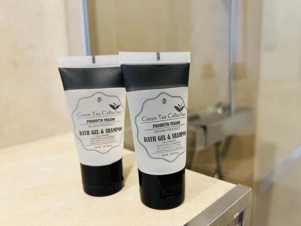 Casa Navid Hotel Madrid Eksteriør billede