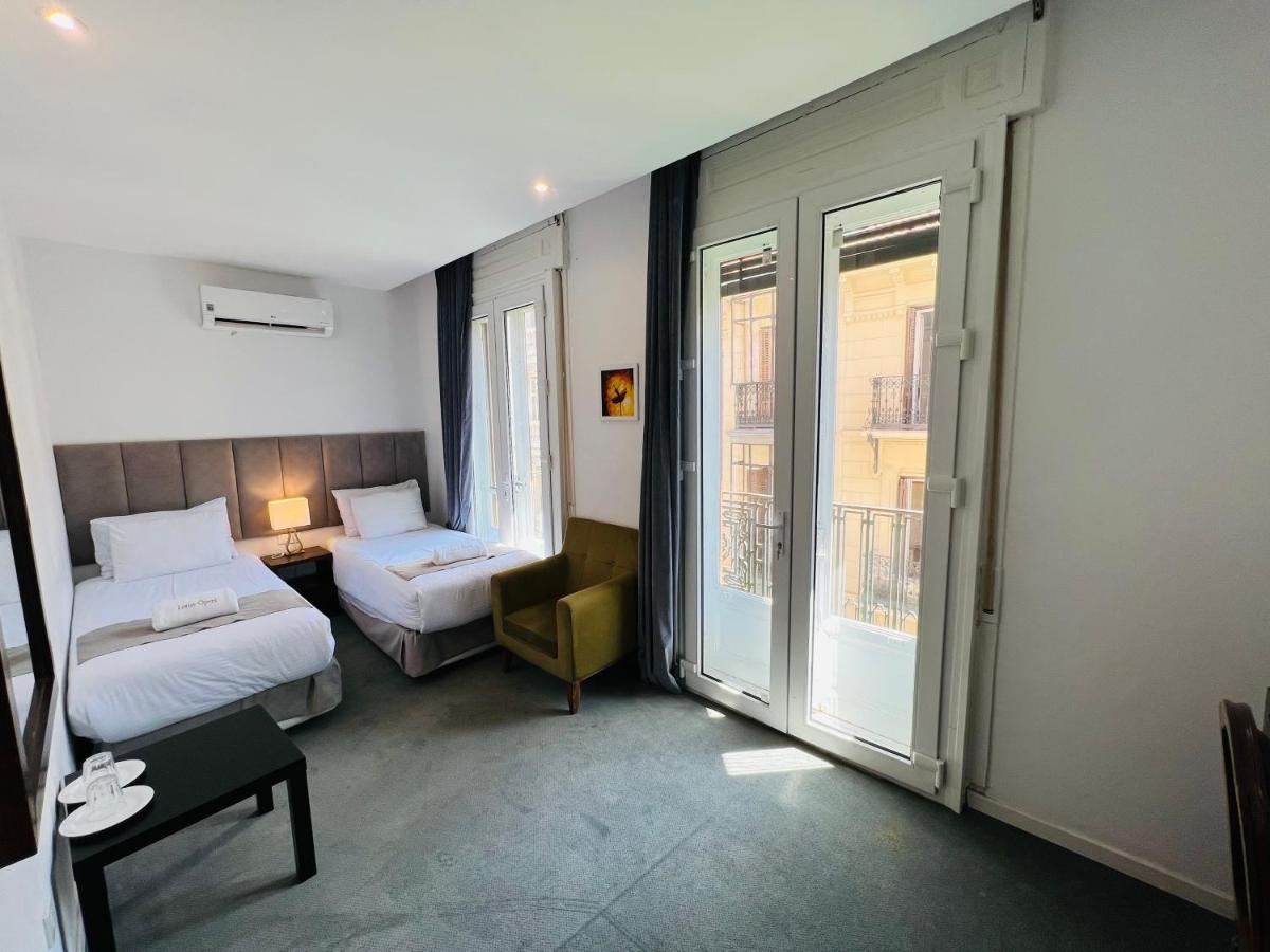 Casa Navid Hotel Madrid Eksteriør billede
